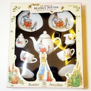 Beatrix Potter Peter Rabbit Porcelain Child Tea Set